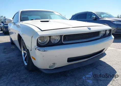 2010 Dodge Challenger Se/Sxt z USA, uszkodzony, nr VIN 2B3CJ4DV5AH191159